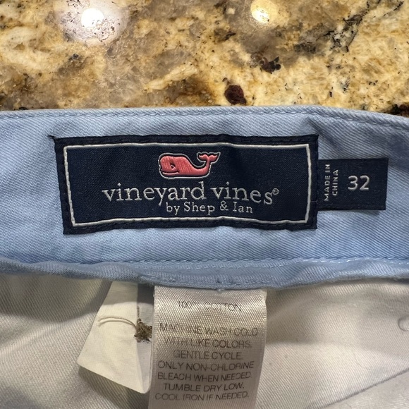 Vineyard Vines Club Short - Picture 2 of 5